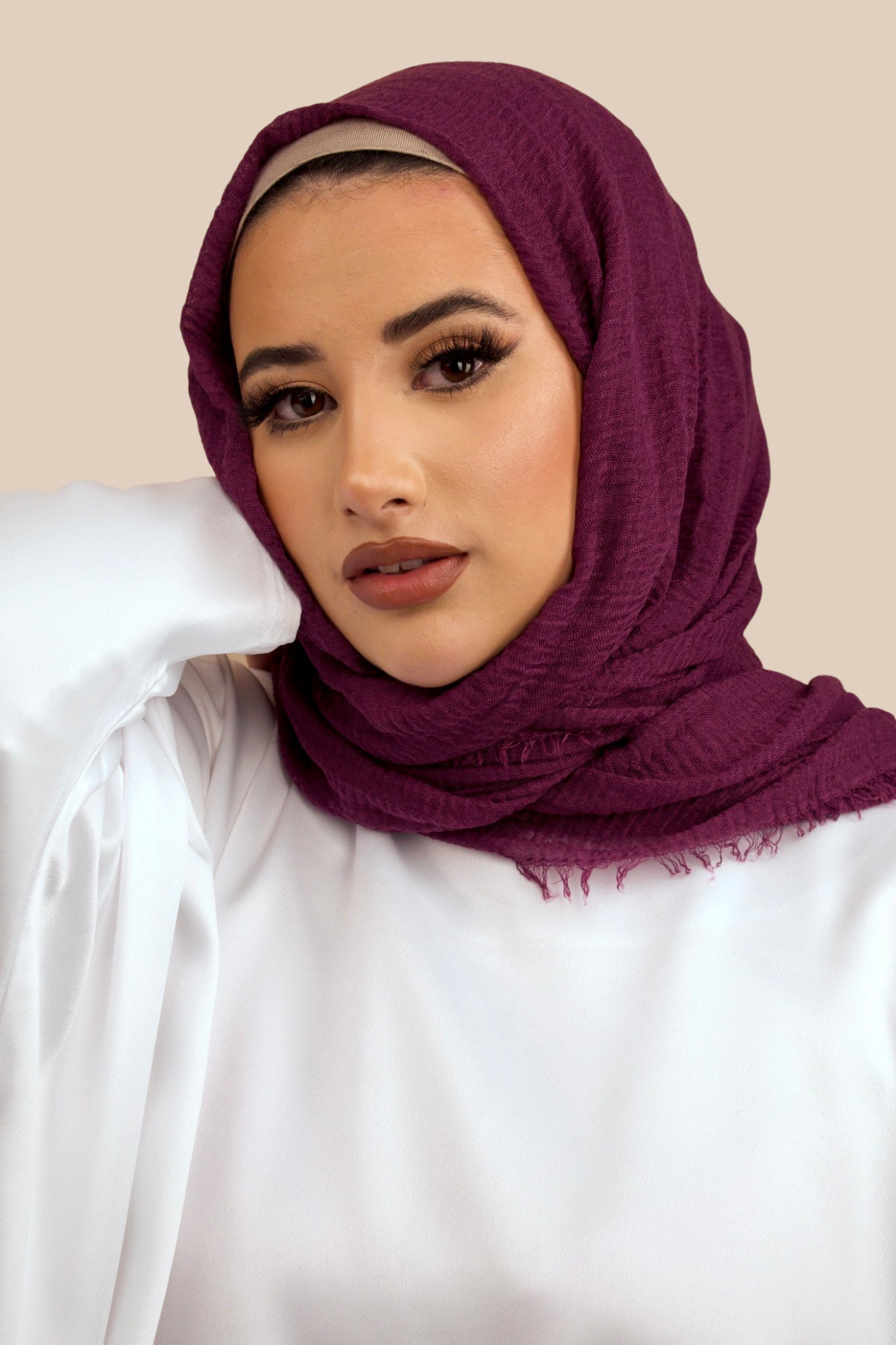 Premium Crimped Cotton Hijab | Grape - Sabaah's Boutique